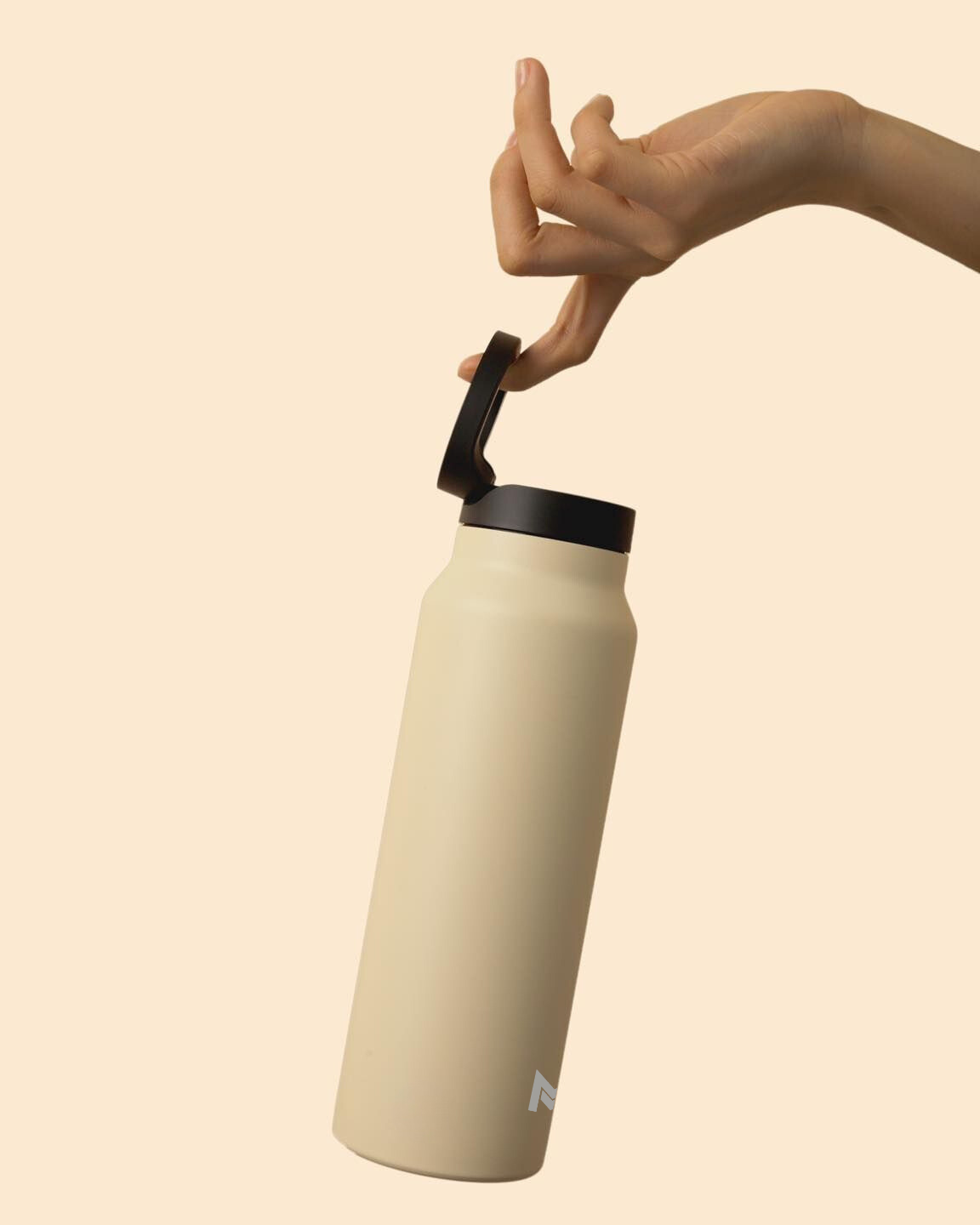 MiniMall Magnetic Stand Bottle